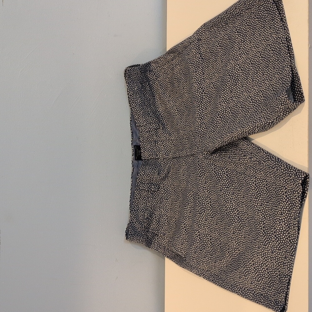 J. Crew Men's 33 x 10.5 Flat Front Novelty Print Club Shorts Style #E6137